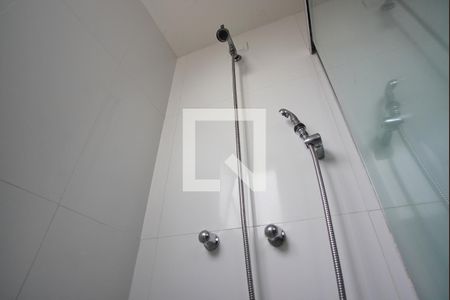 Apartamento à venda com 82m², 3 quartos e 2 vagasBanheiro da Suíte