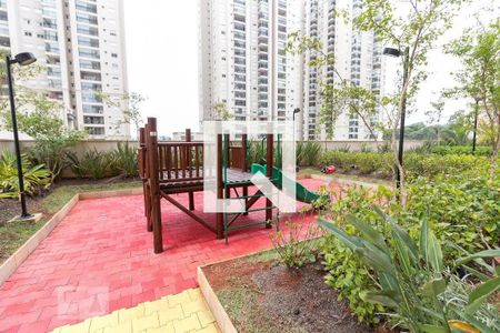 Apartamento para alugar com 60m², 2 quartos e 1 vaga Apartamento para alugar com 60m², 2 quartos e 1 vagaÁrea comum - Playground