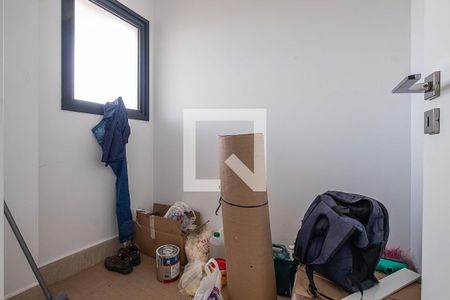 Apartamento à venda com 225m², 3 quartos e 4 vagas Apartamento à venda com 225m², 3 quartos e 4 vagasÁrea de Serviço - Quarto