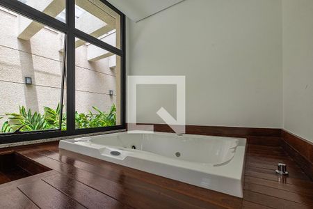 Apartamento à venda com 225m², 3 quartos e 4 vagas Apartamento à venda com 225m², 3 quartos e 4 vagasHidro