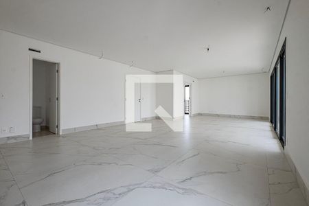 Apartamento à venda com 225m², 3 quartos e 4 vagas Apartamento à venda com 225m², 3 quartos e 4 vagasSala