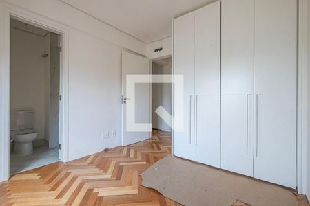 Apartamento à venda com 225m², 3 quartos e 4 vagas Apartamento à venda com 225m², 3 quartos e 4 vagasSuíte 3