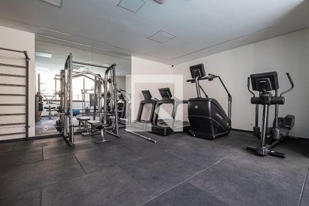 Apartamento à venda com 225m², 3 quartos e 4 vagas Apartamento à venda com 225m², 3 quartos e 4 vagasAcademia