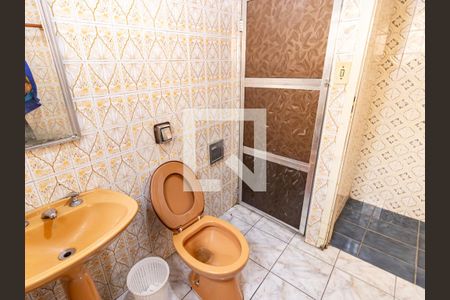 Casa à venda com 200m², 5 quartos e 3 vagasBanheiro