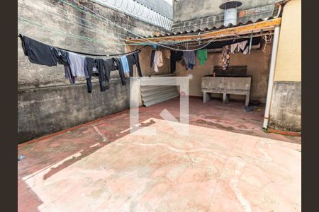 Casa à venda com 200m², 5 quartos e 3 vagasÁrea de Serviço