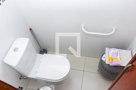 Casa à venda com 80m², 3 quartos e 2 vagasLavabo