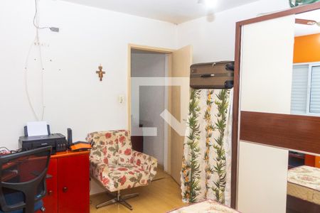 Casa à venda com 80m², 3 quartos e 2 vagasQuarto 2