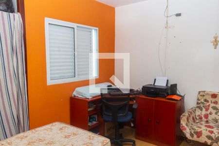 Casa à venda com 80m², 3 quartos e 2 vagasQuarto 2