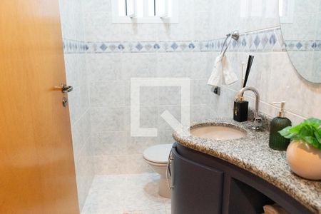 Casa à venda com 212m², 3 quartos e 4 vagasBanheiro