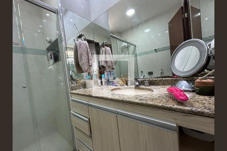 Apartamento à venda com 140m², 3 quartos e 2 vagasBanheiro