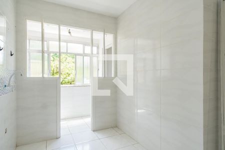 Apartamento para alugar com 92m², 2 quartos e sem vaga Apartamento para alugar com 92m², 2 quartos e sem vagaCozinha e Área de Serviço