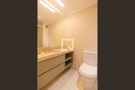 Apartamento à venda com 100m², 3 quartos e 2 vagas Apartamento à venda com 100m², 3 quartos e 2 vagasBanheiro