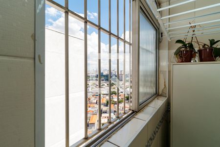 Apartamento à venda com 69m², 3 quartos e 1 vagaÁrea de Serviço