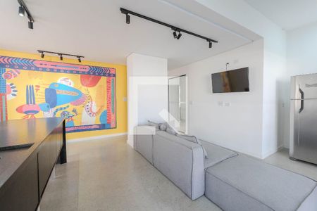 Apartamento para alugar com 32m², 1 quarto e sem vagaÁrea comum - Salão de festas