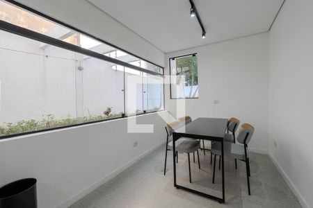 Apartamento para alugar com 32m², 1 quarto e sem vagaÁrea comum