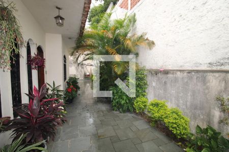 Casa à venda com 500m², 4 quartos e 6 vagasGaragem