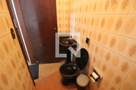 Casa à venda com 500m², 4 quartos e 6 vagasBanheiro 3