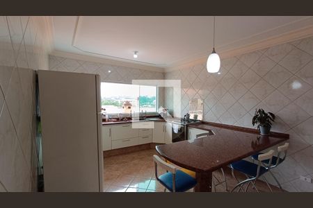 Cozinha de casa para alugar com 3 quartos, 245m² em Jardim Morumbi, Sorocaba