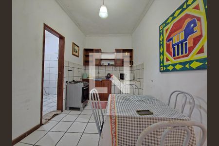 Casa para alugar com 60m², 2 quartos e 1 vagaCozinha