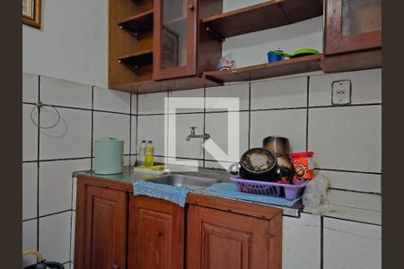 Casa para alugar com 60m², 2 quartos e 1 vagaCozinha