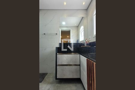 Casa à venda com 240m², 3 quartos e 3 vagasBanheiro