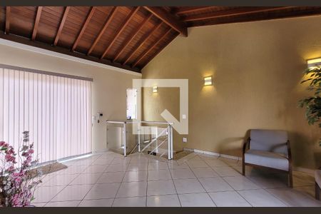 Casa à venda com 240m², 3 quartos e 3 vagasSala - Cobertura