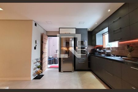 Casa à venda com 240m², 3 quartos e 3 vagasCozinha