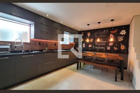 Casa à venda com 240m², 3 quartos e 3 vagasCozinha