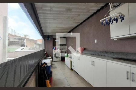 Casa à venda com 240m², 3 quartos e 3 vagasLavanderia
