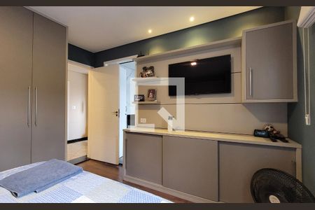 Casa à venda com 240m², 3 quartos e 3 vagasSuíte