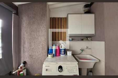 Casa à venda com 240m², 3 quartos e 3 vagasLavanderia