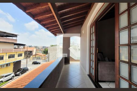 Casa à venda com 240m², 3 quartos e 3 vagasSacada
