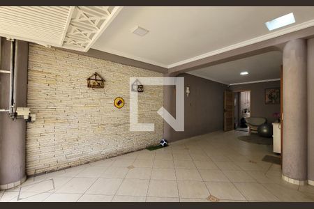 Casa à venda com 240m², 3 quartos e 3 vagasGaragem