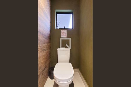 Casa à venda com 240m², 3 quartos e 3 vagasLavabo