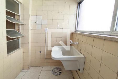 Apartamento à venda com 60m², 3 quartos e sem vagaÁrea de Serviço