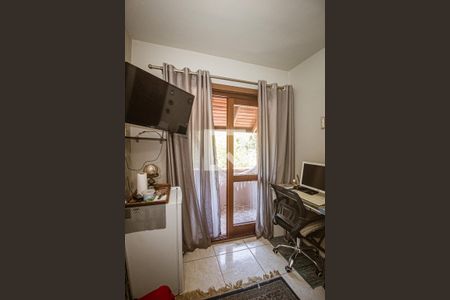 Quarto 2 de casa à venda com 3 quartos, 55m² em Espírito Santo, Porto Alegre