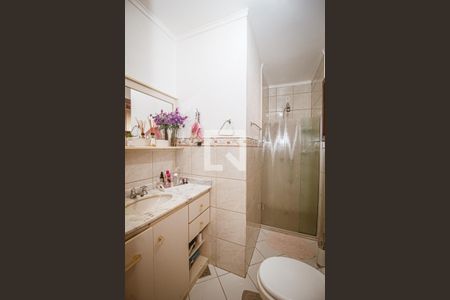 Banheiro da Suíte de casa à venda com 3 quartos, 55m² em Espírito Santo, Porto Alegre