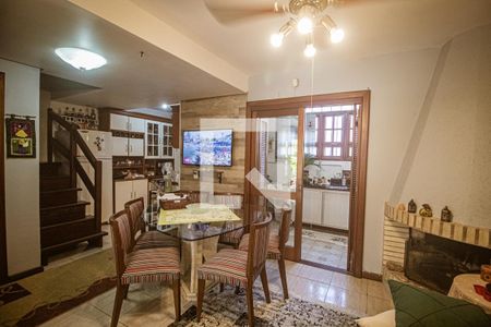 Sala de casa à venda com 3 quartos, 55m² em Espírito Santo, Porto Alegre