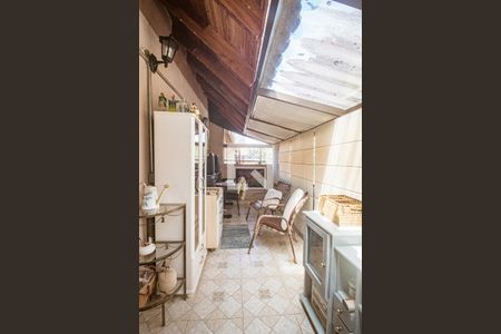 Casa à venda com 55m², 3 quartos e 1 vaga Casa à venda com 55m², 3 quartos e 1 vagaEscritório