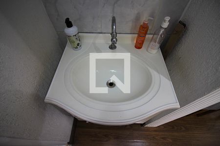 Apartamento à venda com 48m², 2 quartos e 1 vagaBanheiro Social