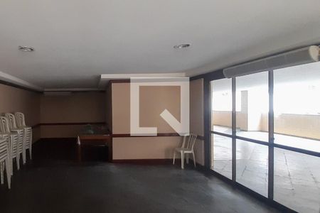 Apartamento à venda com 102m², 3 quartos e 1 vaga Apartamento à venda com 102m², 3 quartos e 1 vagaÁrea comum - Salão de festas