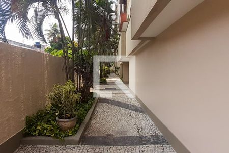 Apartamento à venda com 102m², 3 quartos e 1 vaga Apartamento à venda com 102m², 3 quartos e 1 vagaÁrea comum