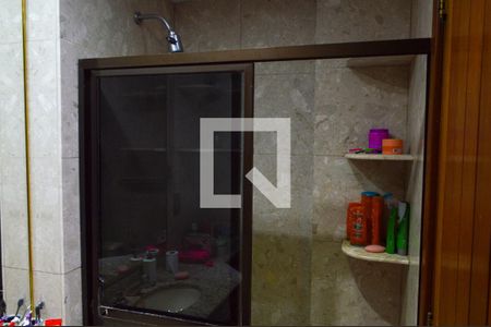 Apartamento à venda com 102m², 3 quartos e 1 vaga Apartamento à venda com 102m², 3 quartos e 1 vagaBanheiro