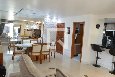 Apartamento à venda com 102m², 3 quartos e 1 vaga Apartamento à venda com 102m², 3 quartos e 1 vagaSala