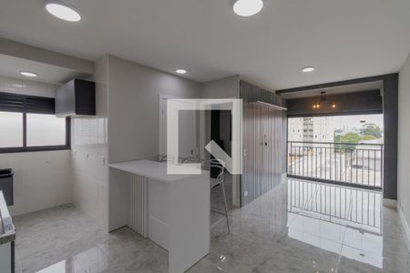 Sala/Cozinha/Área de Serviço de apartamento à venda com 1 quarto, 38m² em Itaquera, São Paulo