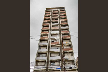 Apartamento para alugar com 35m², 1 quarto e 1 vaga Apartamento para alugar com 35m², 1 quarto e 1 vagaFachada