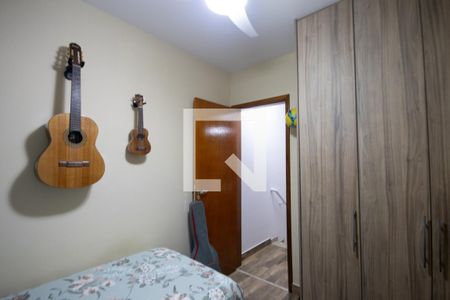Casa de condomínio à venda com 72m², 2 quartos e 2 vagasSuíte 2