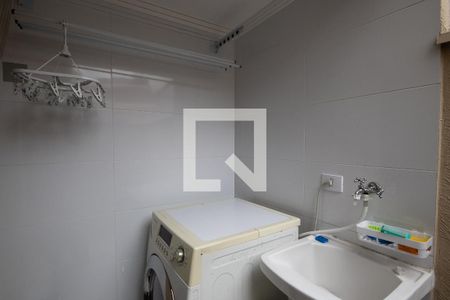 Casa de condomínio à venda com 72m², 2 quartos e 2 vagasÁrea de Serviço