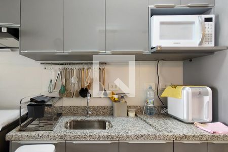 Apartamento para alugar com 82m², 2 quartos e 2 vagas Apartamento para alugar com 82m², 2 quartos e 2 vagasCozinha