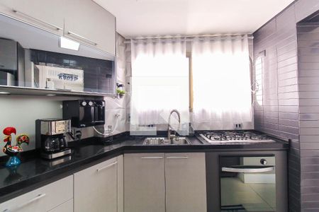 Apartamento à venda com 120m², 3 quartos e 3 vagasCozinha